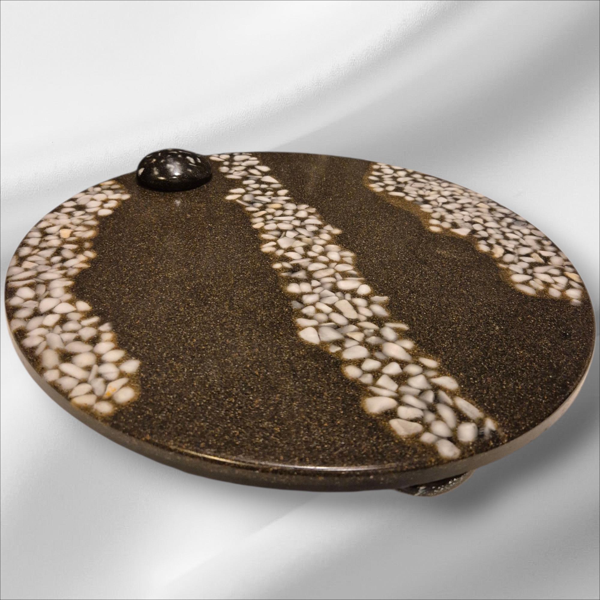 Handmade Decorative Tray: Artificial Stone with Italian Pebbles. 36 cm diameter