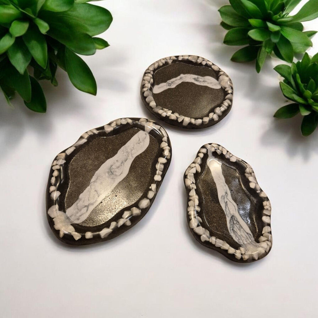 Handmade Marble Tray Set with Italian Sea Pebbles